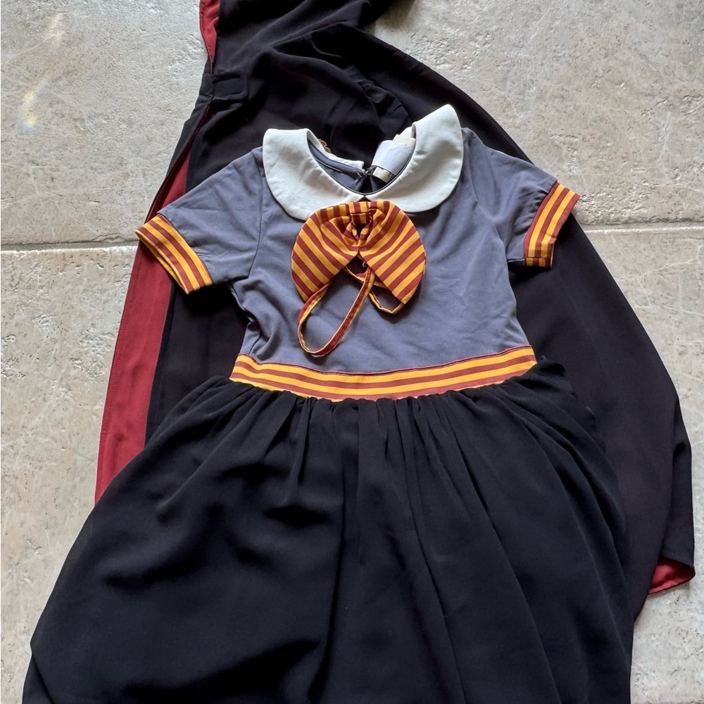 NWT: Sz 6 Harry Potter Gryffindor House Dress, Cape & Bow Tie by Taylor Joelle